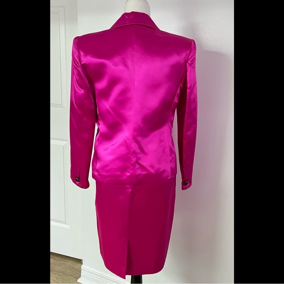 DVF Vintage 1990s Hot Pink Satin Suit — Blazer & Skirt + Bonus Gem Bracelets - Picture 2 of 16
